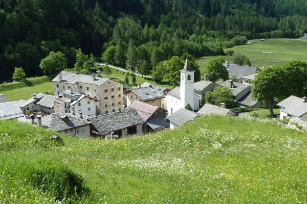 Führung durch das Dorf Casaccia